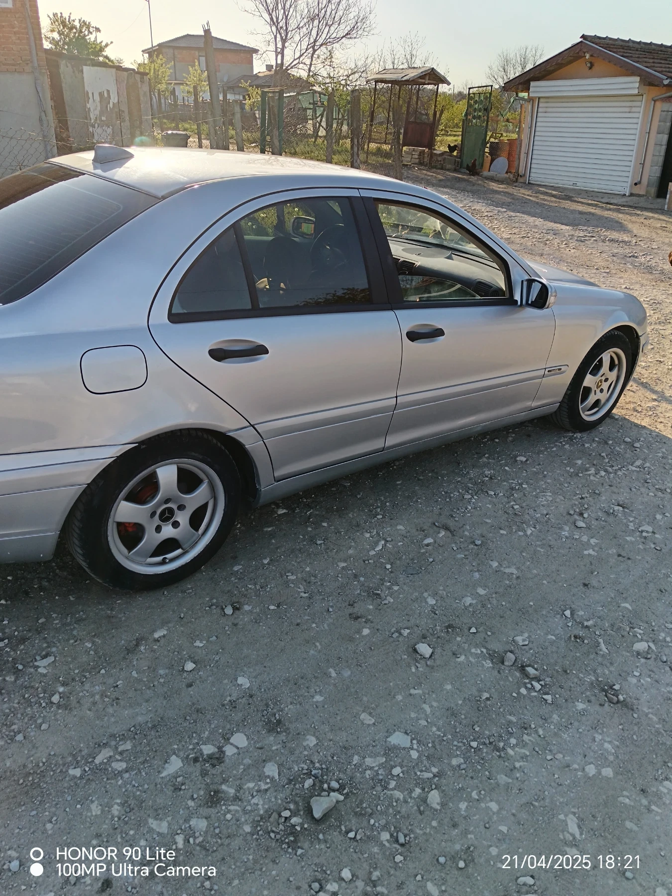 Mercedes-Benz C 220  - изображение 3