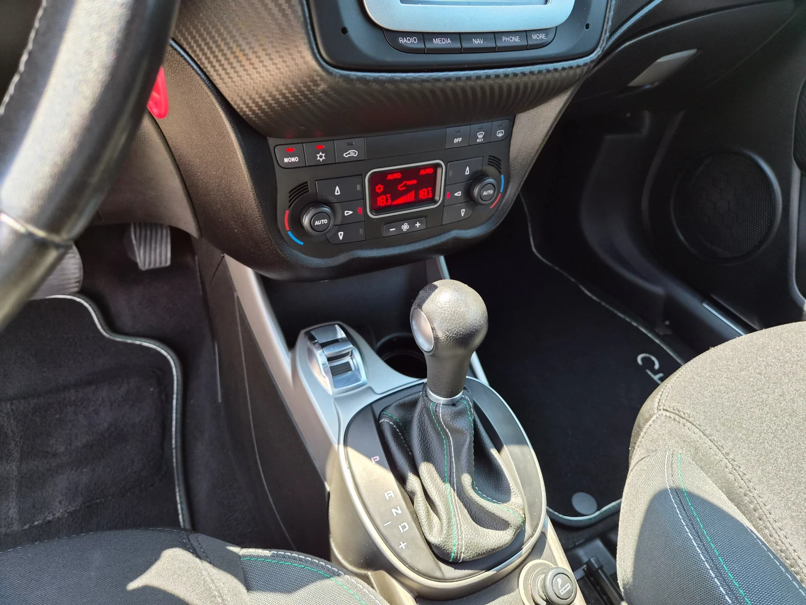 Alfa Romeo MiTo 1.4 Benzin TURBO , снимка 15 - Автомобили и джипове - 50462084