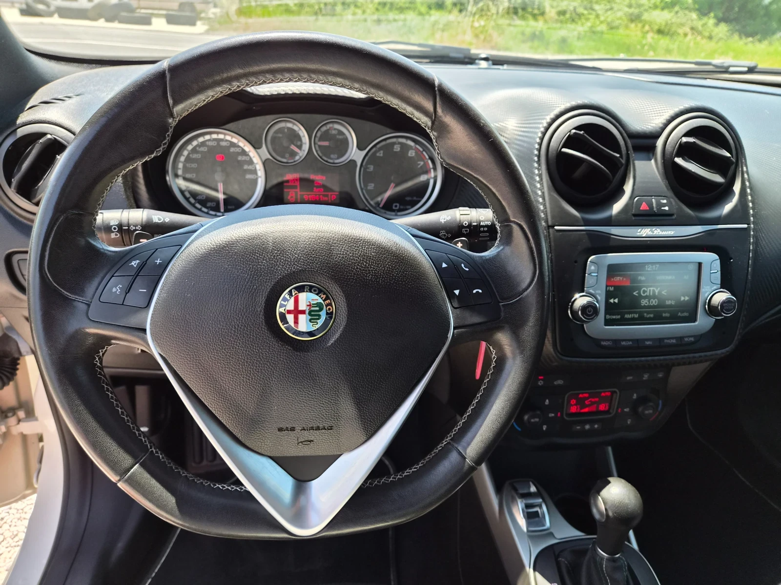 Alfa Romeo MiTo 1.4 Benzin TURBO , снимка 16 - Автомобили и джипове - 50462084