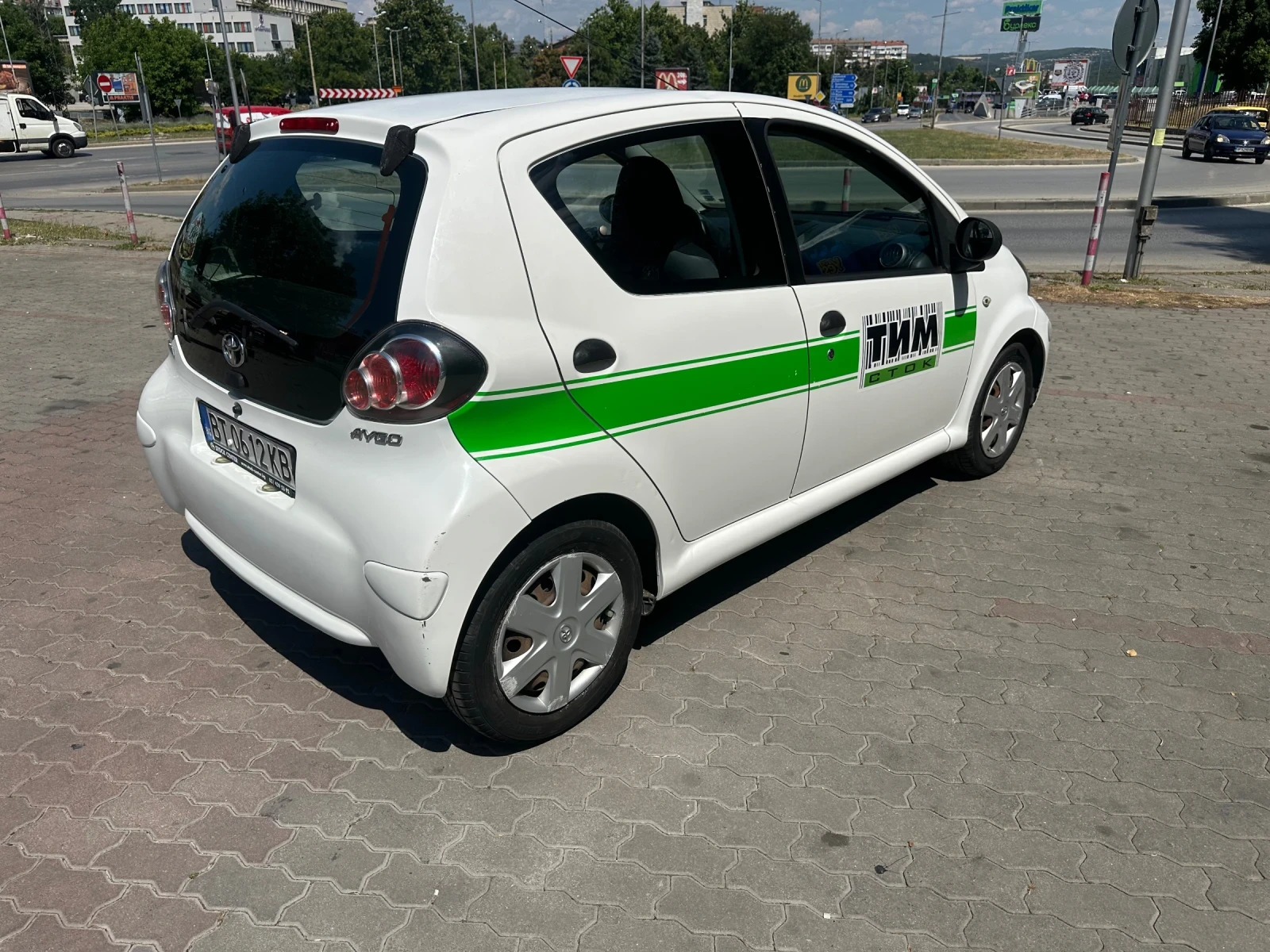 Toyota Aygo 1.0i - изображение 6