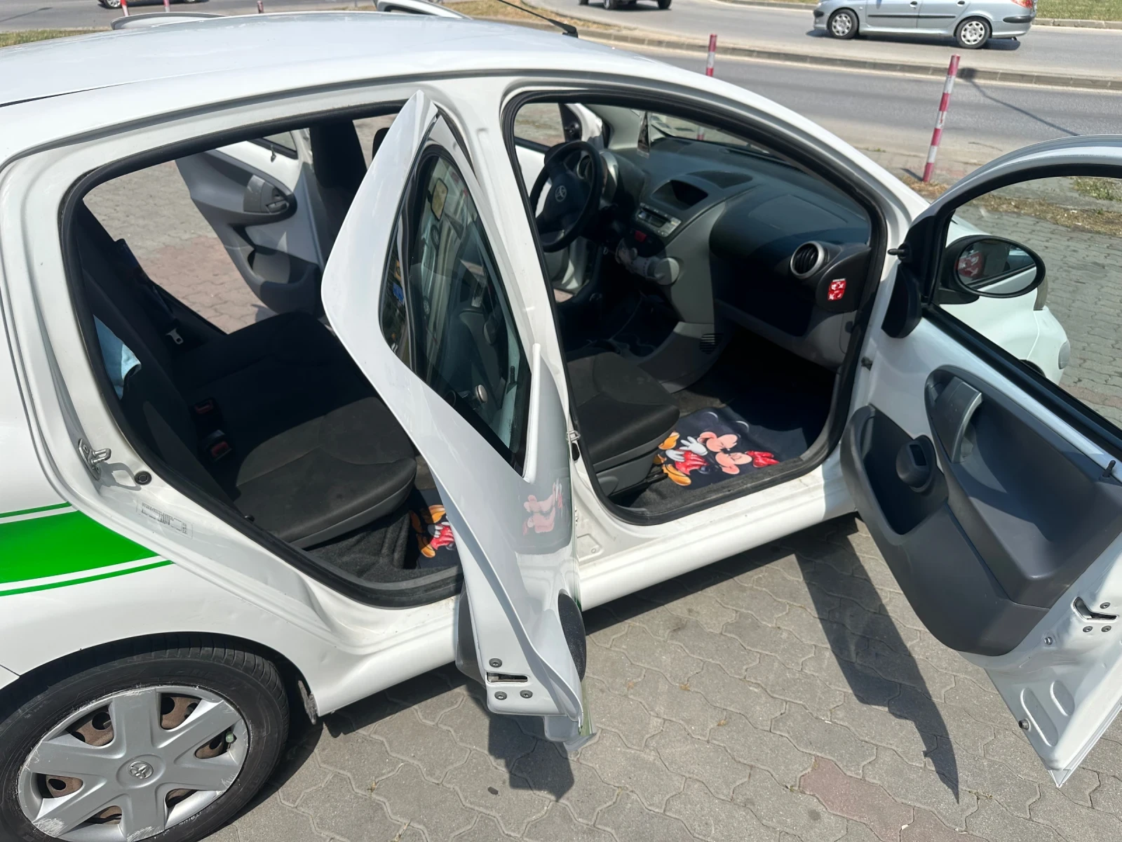 Toyota Aygo 1.0i - изображение 7