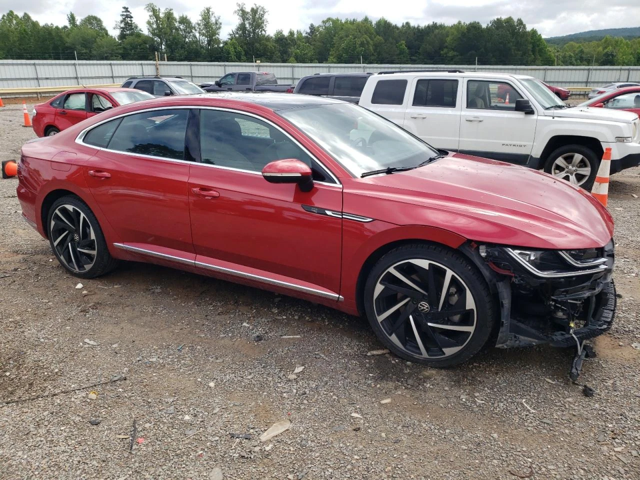 VW Arteon SEL PREMIUM R-LINE - изображение 2
