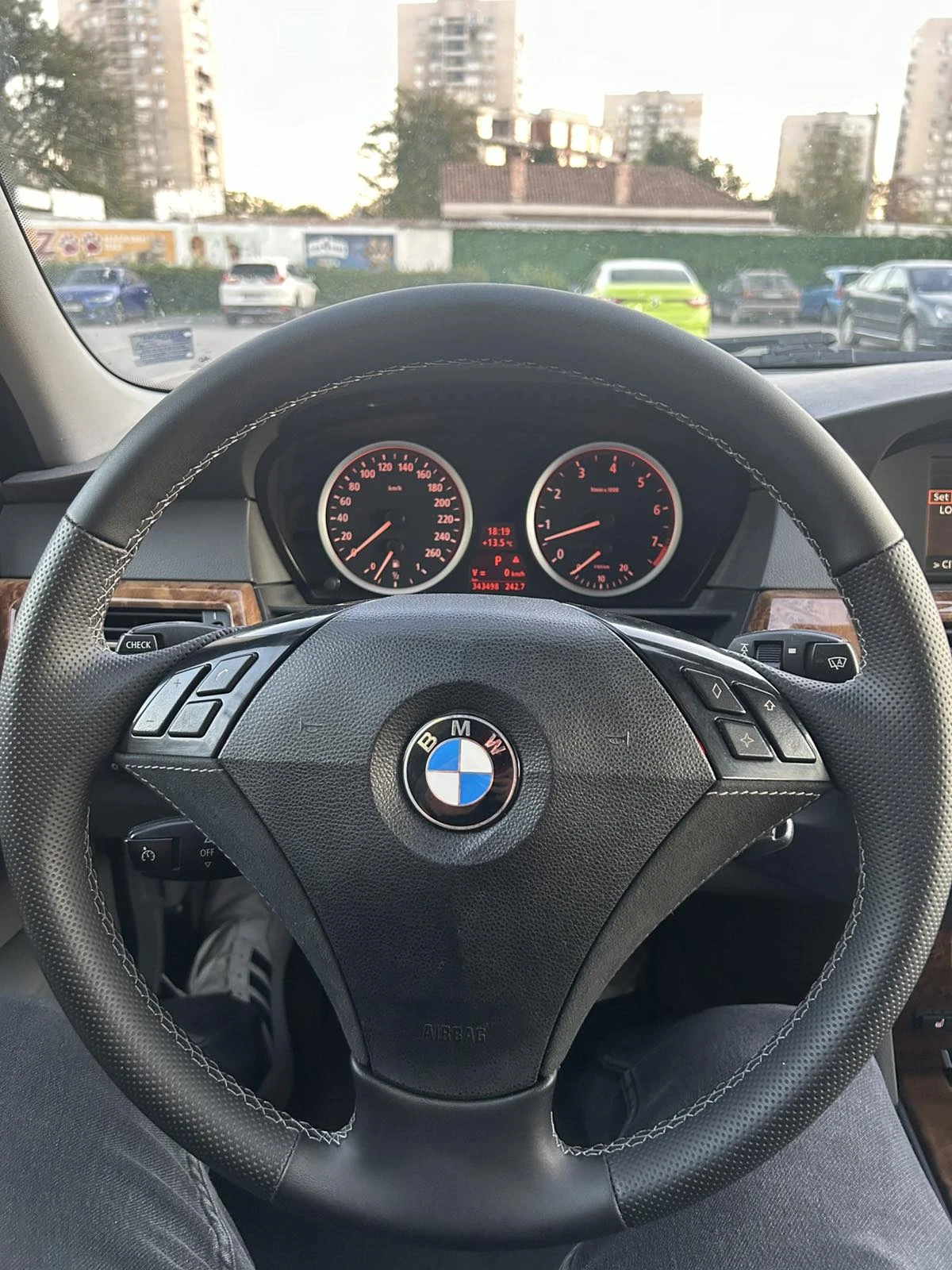BMW 530 БЕНЗИН/ГАЗ ТОП - изображение 10