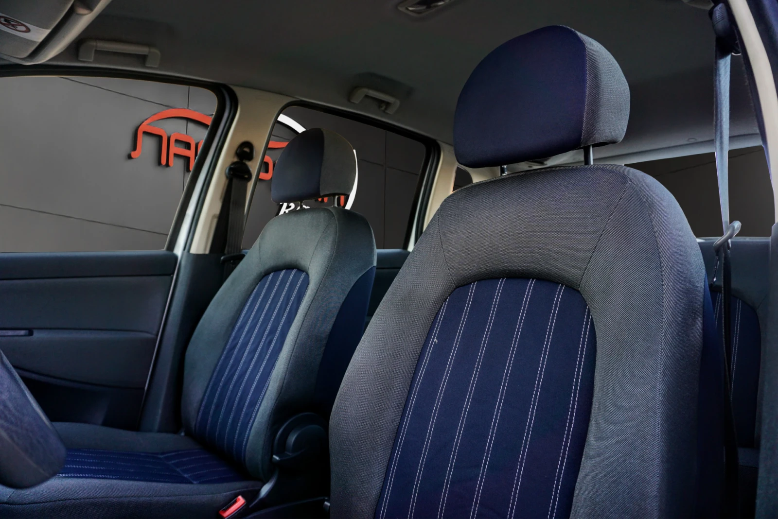 Lancia Musa 1.4i , снимка 9 - Автомобили и джипове - 52011774