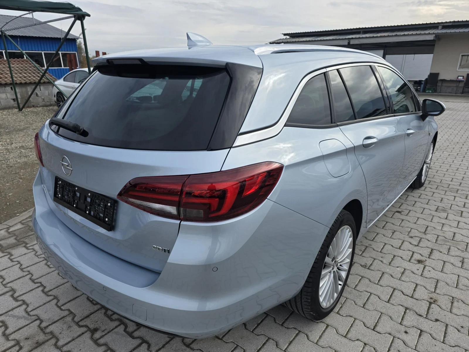 Opel Astra 1.6CDTi COSMO#NAVi#LED#EURO6B# | Mobile.bg   7