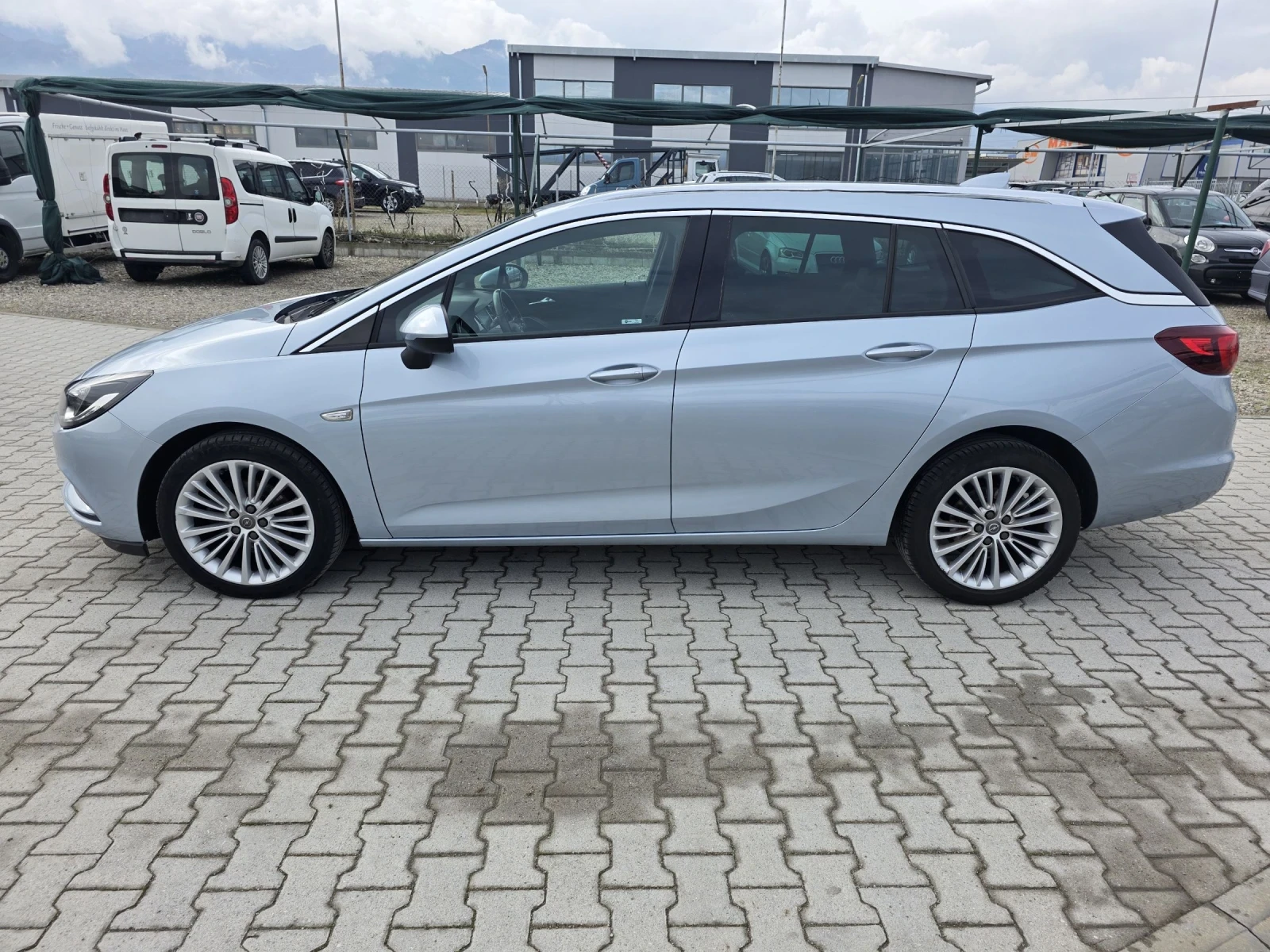 Opel Astra 1.6CDTi COSMO#NAVi#LED#EURO6B# | Mobile.bg   4