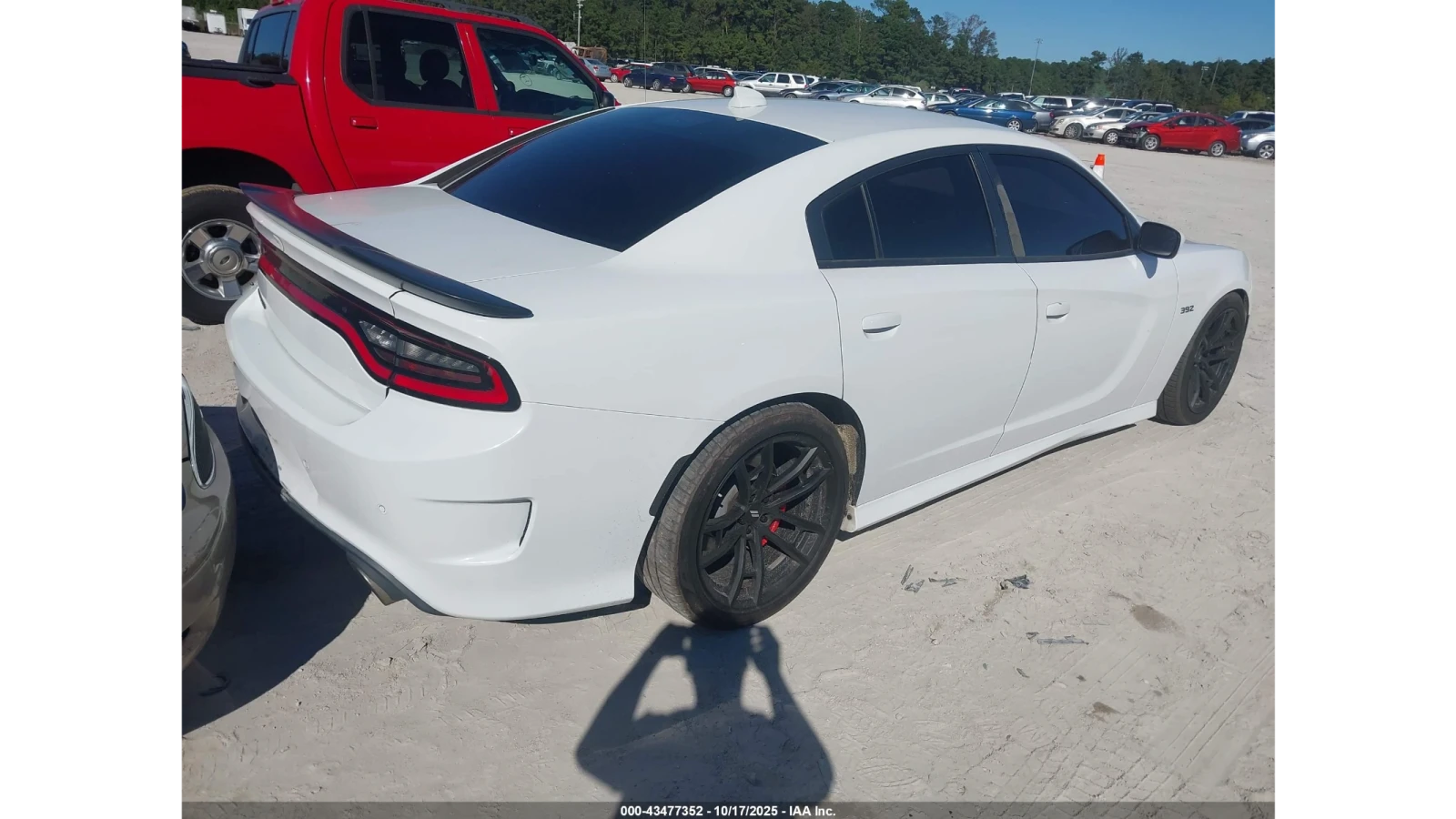 Dodge Charger Daytona 392 - изображение 8