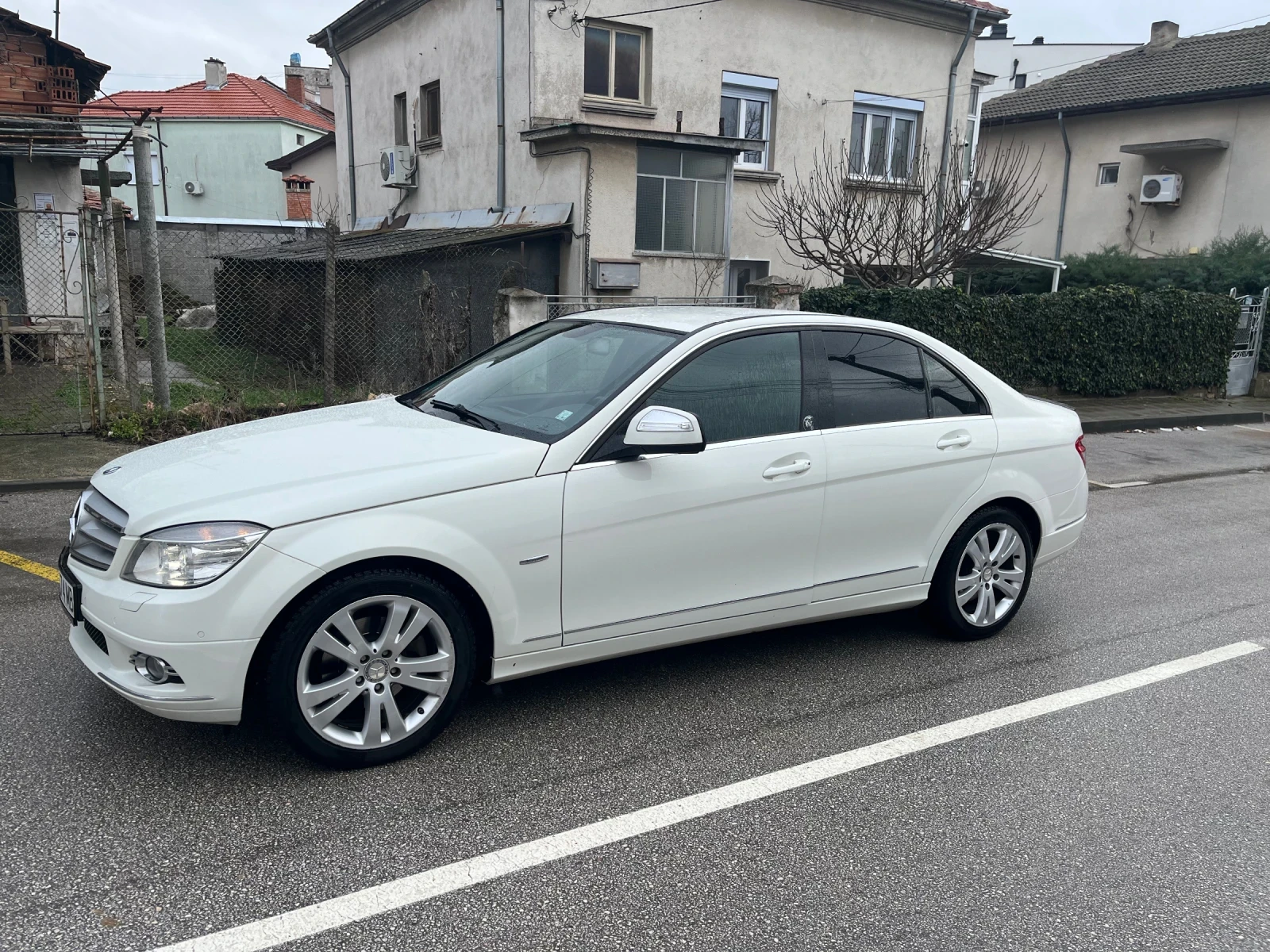 Mercedes-Benz C 220 | Mobile.bg � ����������� 3