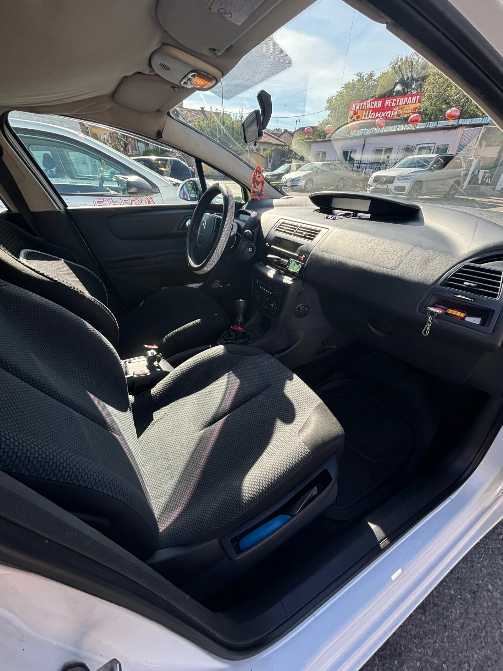 Citroen C4  - изображение 9