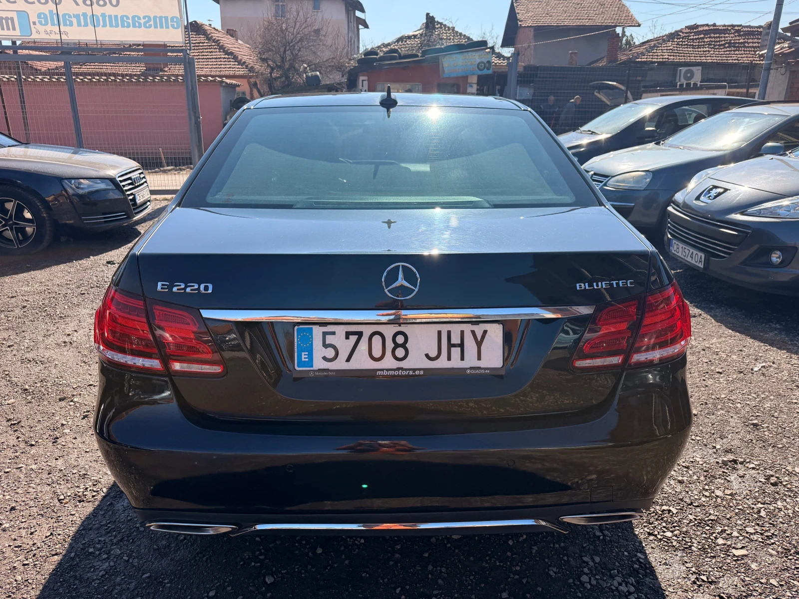 Mercedes-Benz E 220 246000км. Перфектен, снимка 5 - Автомобили и джипове - 53891036