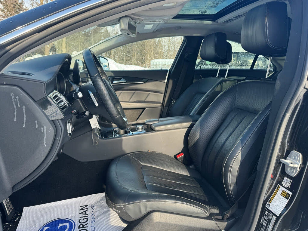 Mercedes-Benz CLS 550 4MATIC, снимка 8 - Автомобили и джипове - 53967931