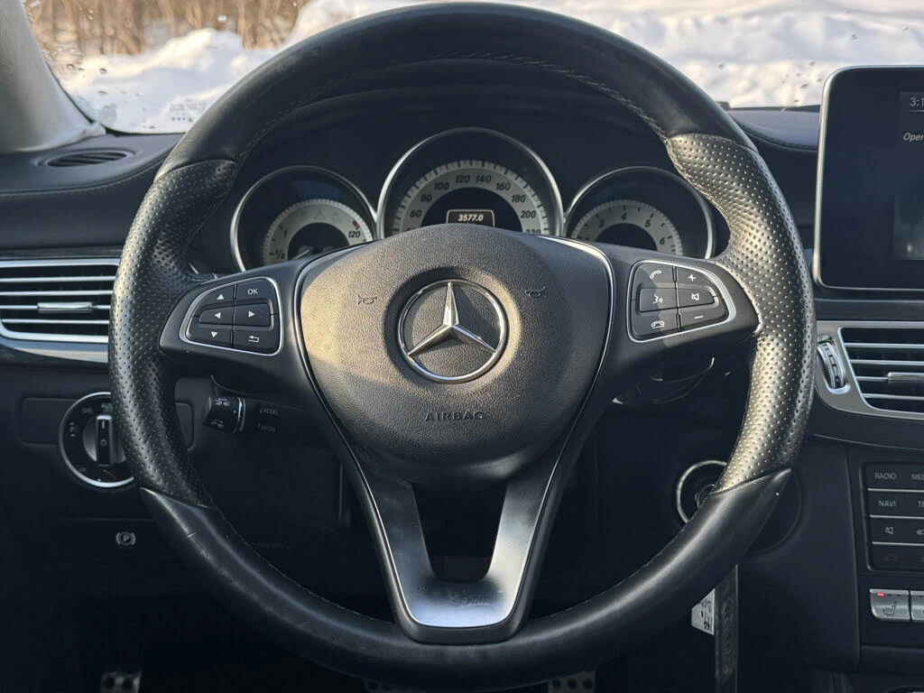 Mercedes-Benz CLS 550 4MATIC, снимка 12 - Автомобили и джипове - 53967931