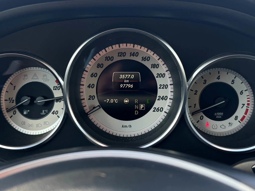 Mercedes-Benz CLS 550 4MATIC, снимка 13 - Автомобили и джипове - 53967931