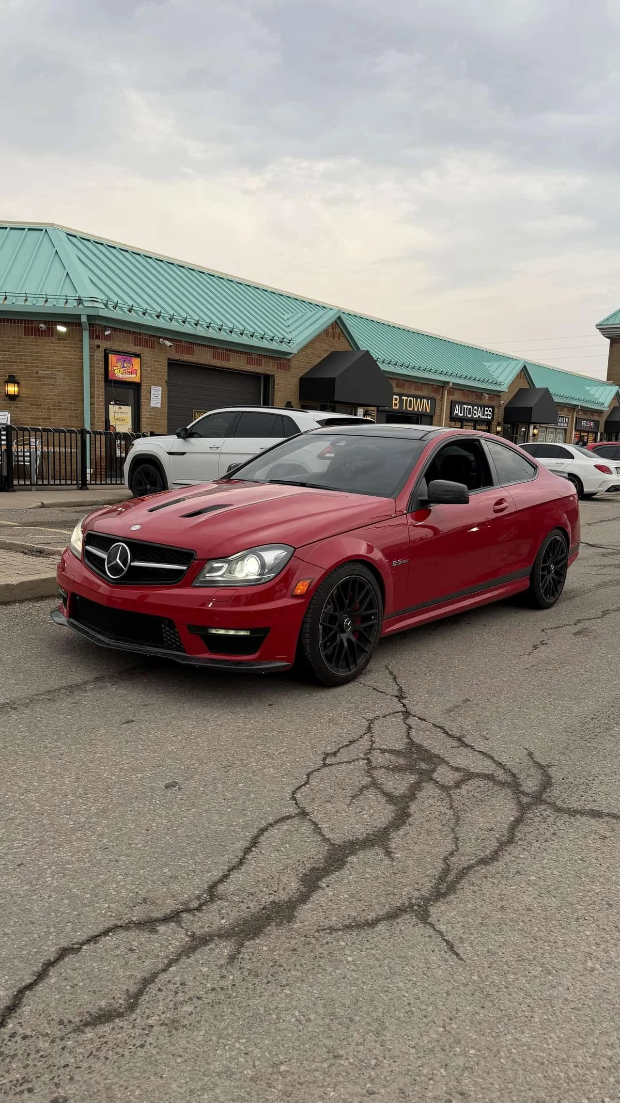 Mercedes-Benz C 63 AMG CARFAX, снимка 2 - Автомобили и джипове - 54138329