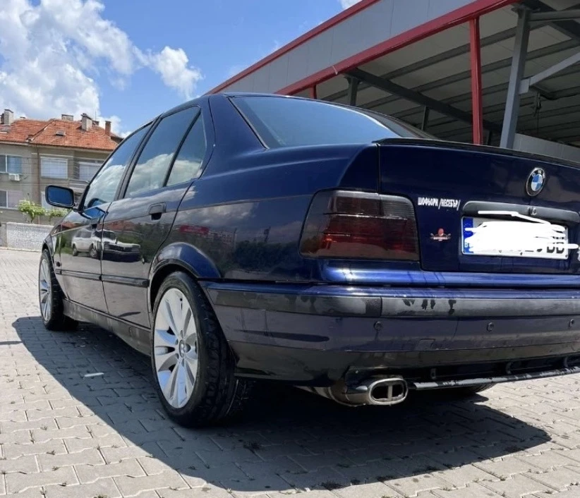 BMW 318 318i 