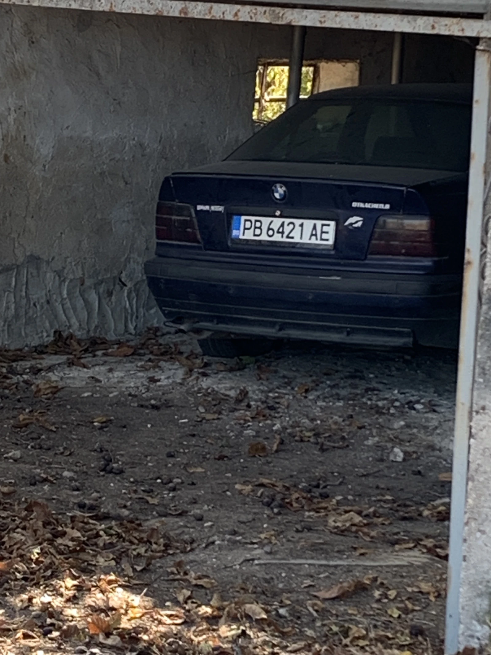 BMW 318 318i , снимка 2 - Автомобили и джипове - 54341379