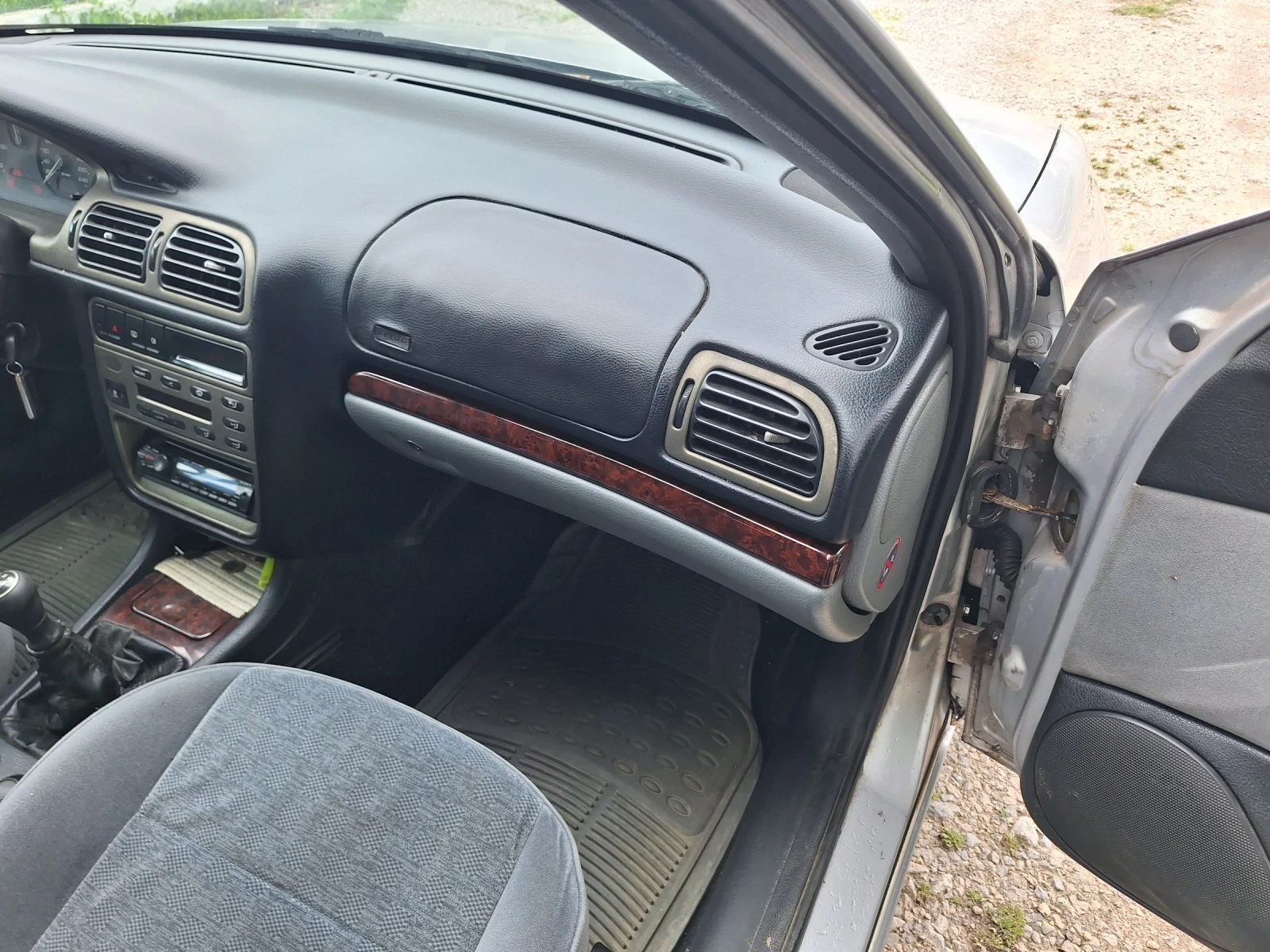 Peugeot 406 2.1 TD, снимка 12 - Автомобили и джипове - 54659651