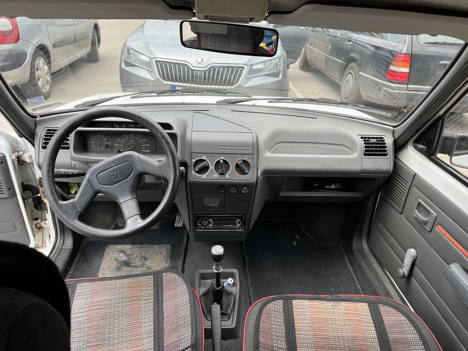 Peugeot 205, снимка 7 - Автомобили и джипове - 54676253
