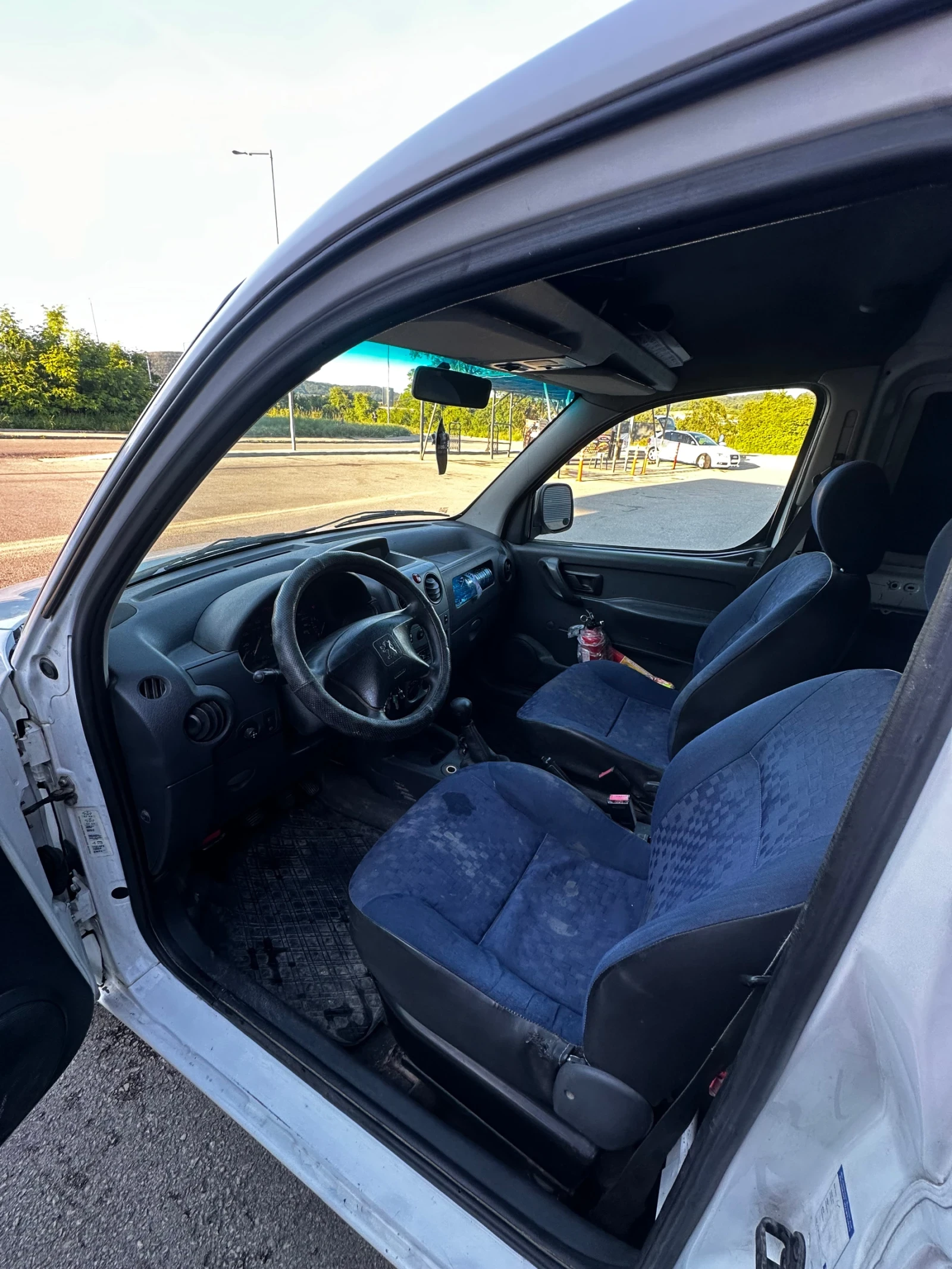 Peugeot Partner, снимка 9 - Автомобили и джипове - 54968110