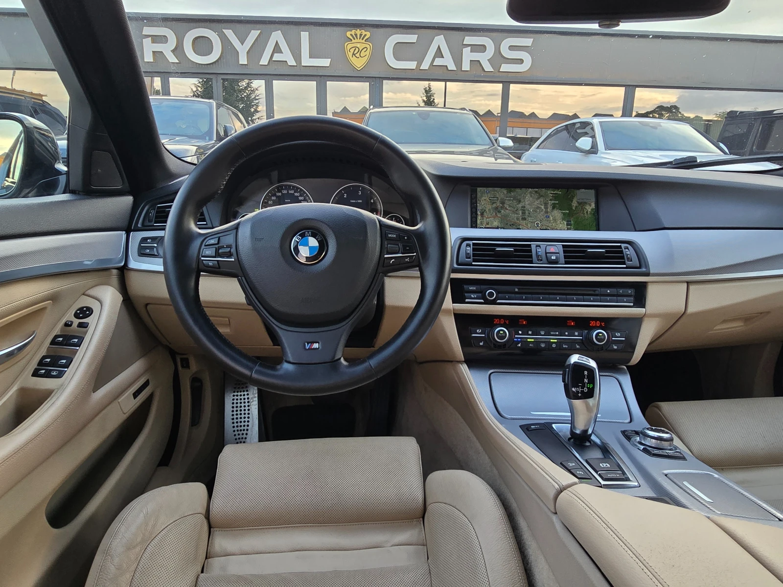 BMW 530 Обдухване* Подгрев* M pack* Комф.Салон* Памет* , снимка 15 - Автомобили и джипове - 55043960