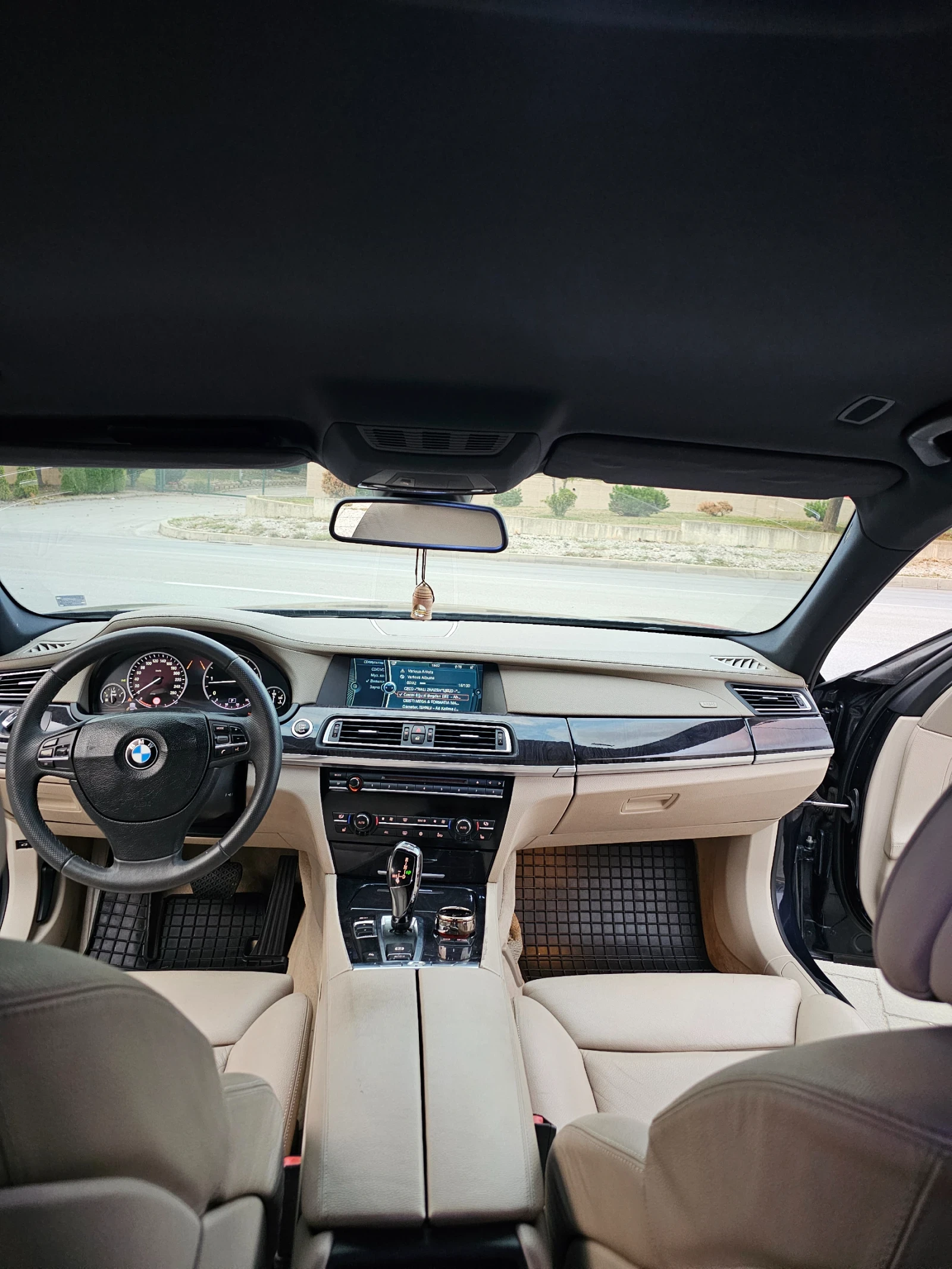 BMW 730 "Перла", снимка 9 - Автомобили и джипове - 55225865