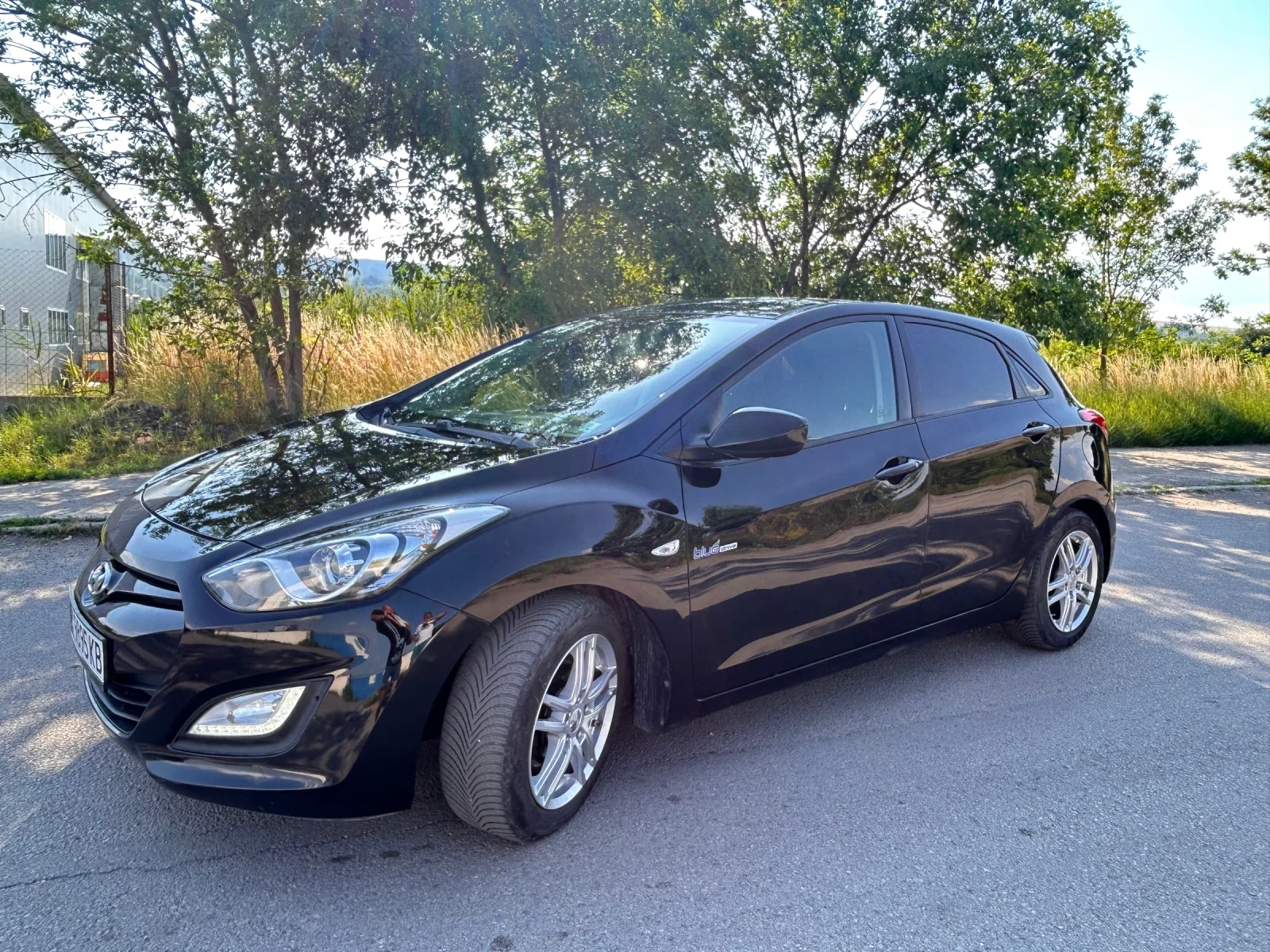 Hyundai I30 1.6 CRDI. NAVI, снимка 5 - Автомобили и джипове - 55328096