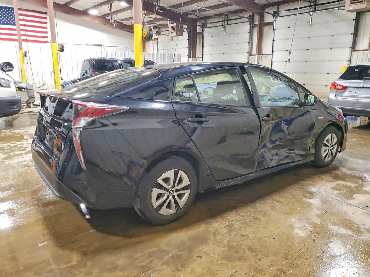 Toyota Prius * Four * Hybrid, снимка 3 - Автомобили и джипове - 55340290