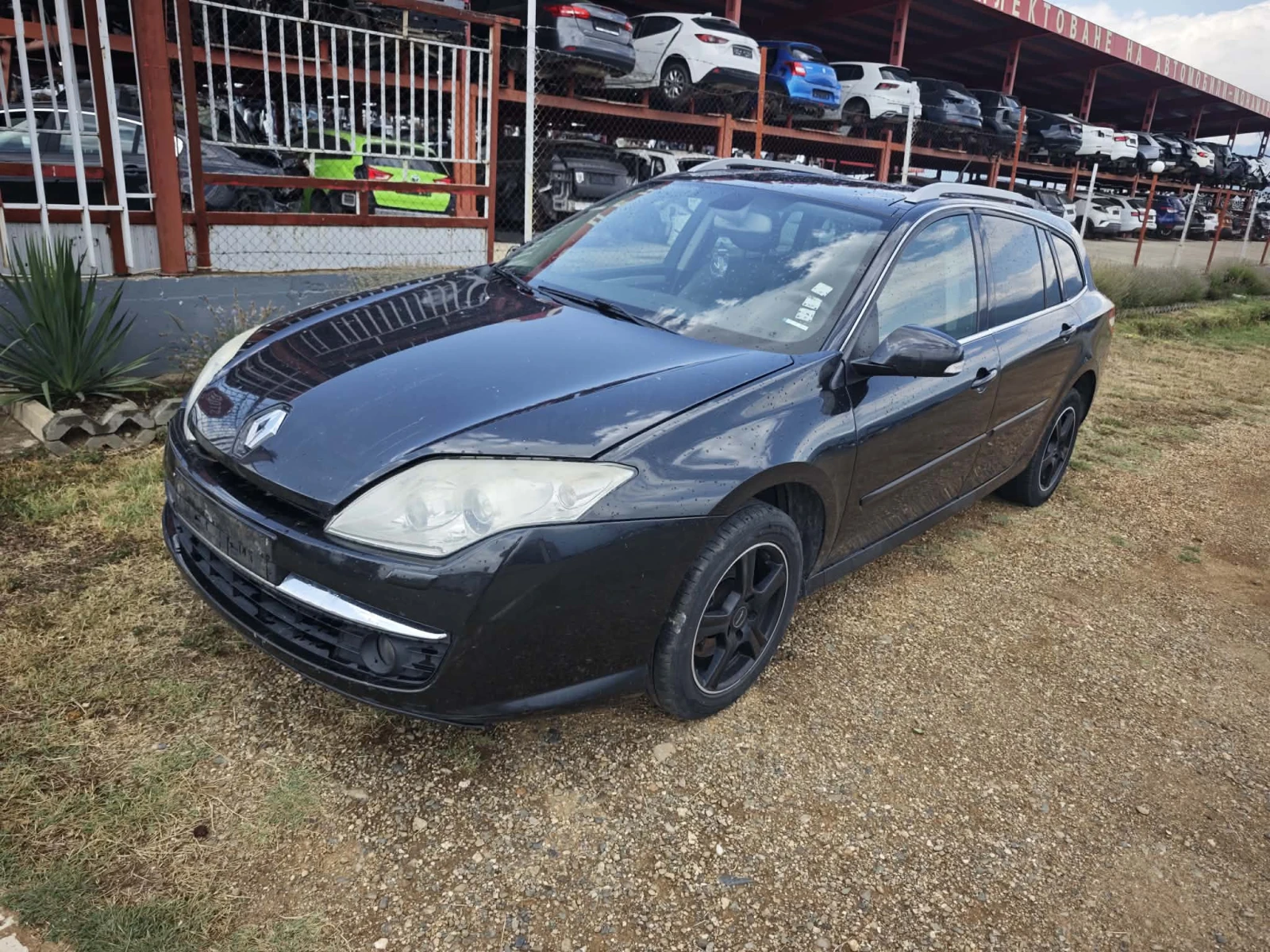Renault Laguna 2.0, снимка 2 - Автомобили и джипове - 55377679