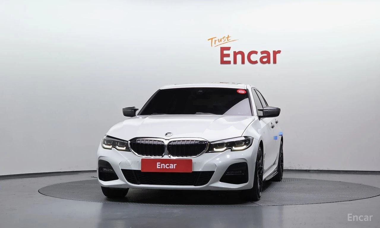 BMW 330 M* SPORT* HARMON* KARDON* ХЕДЪП* LANE* ASSIST* КАМ, снимка 3 - Автомобили и джипове - 55484772