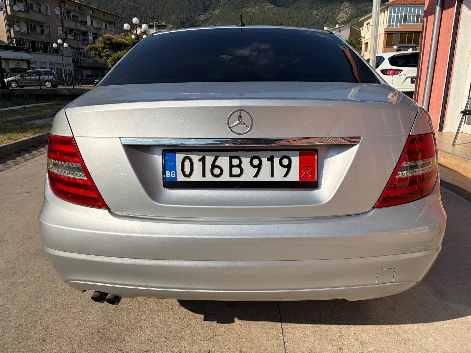 Mercedes-Benz C 200 Facelift / Лизинг, снимка 5 - Автомобили и джипове - 55590129