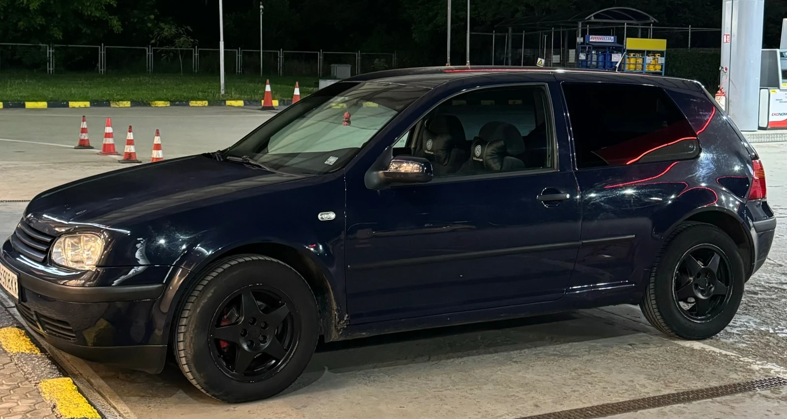 VW Golf 4, снимка 2 - Автомобили и джипове - 56415320