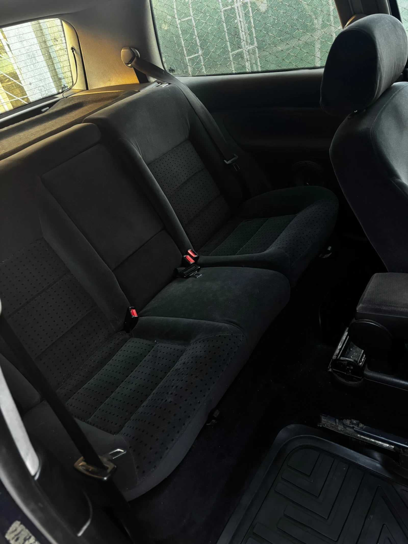 VW Golf 4, снимка 11 - Автомобили и джипове - 56415320