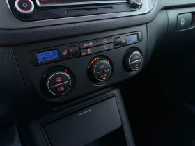 VW Tiguan 2.0TDi 4x4 КОЖА ПАНО САМОПАРК ФУЛЛ, снимка 14