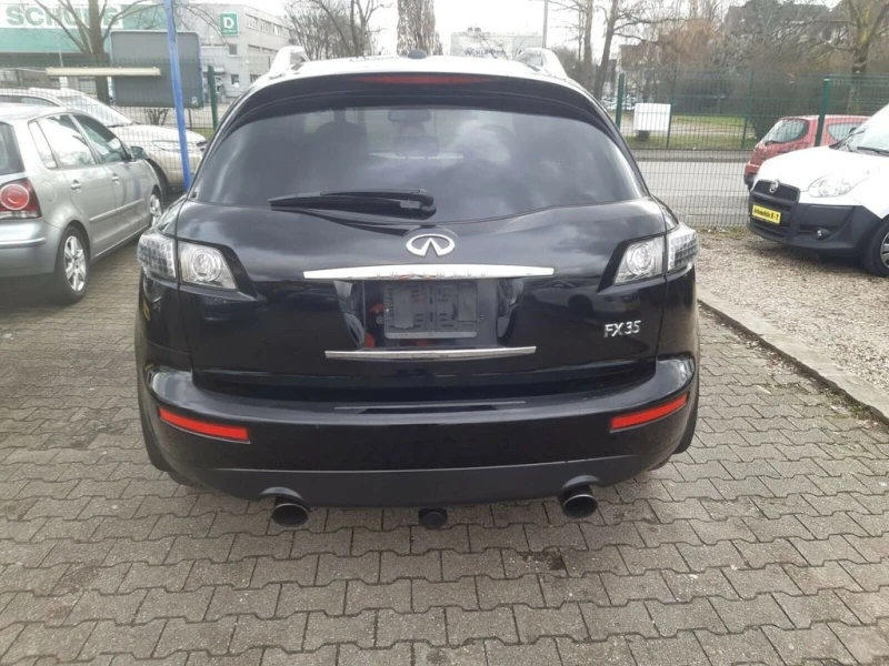 Infiniti Fx 35, снимка 2 - Автомобили и джипове - 47295018