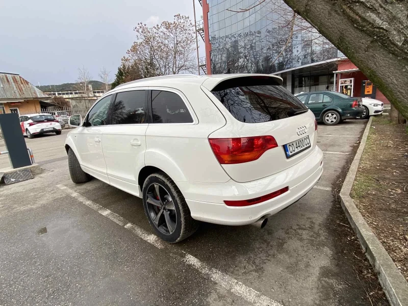 Audi Q7 S-line, снимка 4 - Автомобили и джипове - 48099399