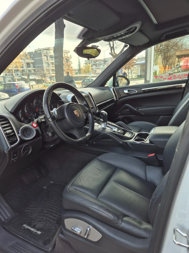 Porsche Cayenne 3.0D--ПАНОРАМА-НА ПРУЖИНИ-ТОПП, снимка 6 - Автомобили и джипове - 48162649