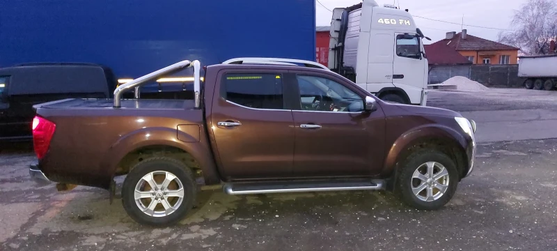 Nissan Navara, снимка 8 - Автомобили и джипове - 48444359