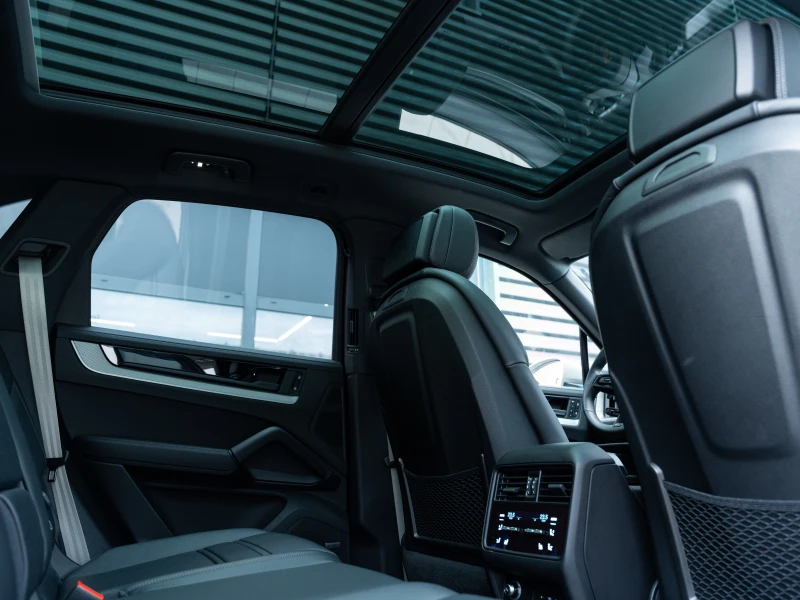 Porsche Cayenne S, снимка 14 - Автомобили и джипове - 51250215