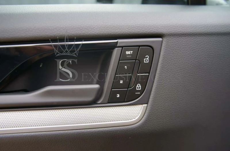 Porsche Cayenne E-HYBRID* COUPE* SPORT-DESIGN* CHRONO* P-DISPLAY* , снимка 6 - Автомобили и джипове - 52134448