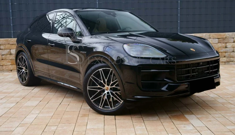 Porsche Cayenne E-HYBRID* COUPE* SPORT-DESIGN* CHRONO* P-DISPLAY* , снимка 3 - Автомобили и джипове - 52134448