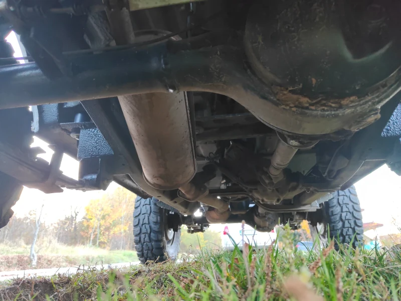 Suzuki Samurai, снимка 11 - Автомобили и джипове - 53163832