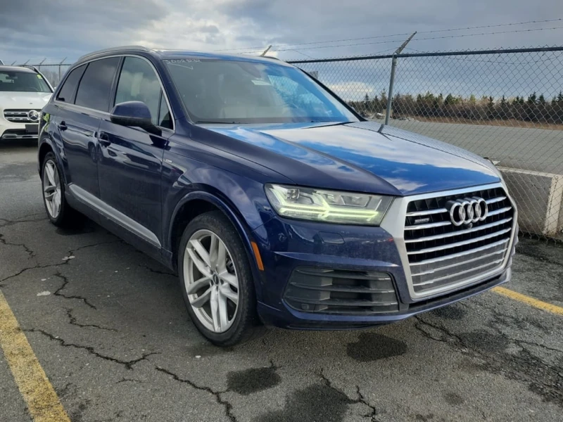 Audi Q7 * TECHNIK * CARFAX * ФИНАНСИРАНЕ, снимка 2 - Автомобили и джипове - 52744901
