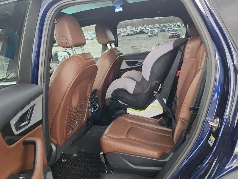 Audi Q7 * TECHNIK * CARFAX * ФИНАНСИРАНЕ, снимка 13 - Автомобили и джипове - 52744901