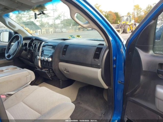 Toyota Tundra SR5 5.7L V8 | Mobile.bg   5