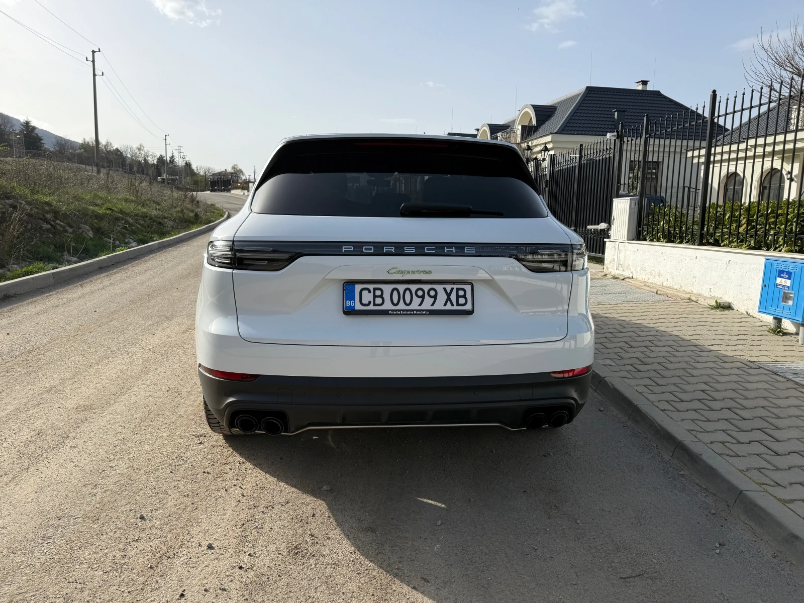 Porsche Cayenne E-Hybrid Гаранция / Burmester / Sport Chrono - изображение 5