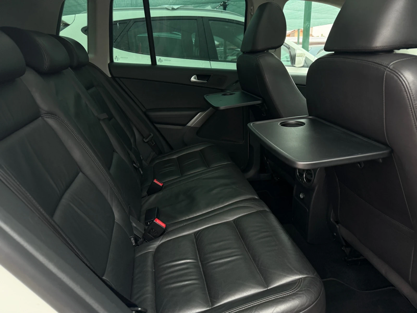 VW Tiguan 2.0TDi 4x4 КОЖА ПАНО САМОПАРК ФУЛЛ - изображение 10