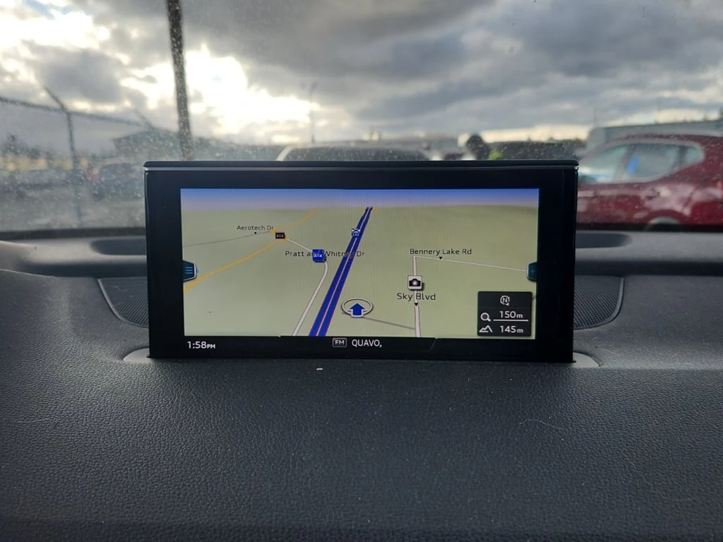 Audi Q7 * TECHNIK * CARFAX * ФИНАНСИРАНЕ - изображение 10