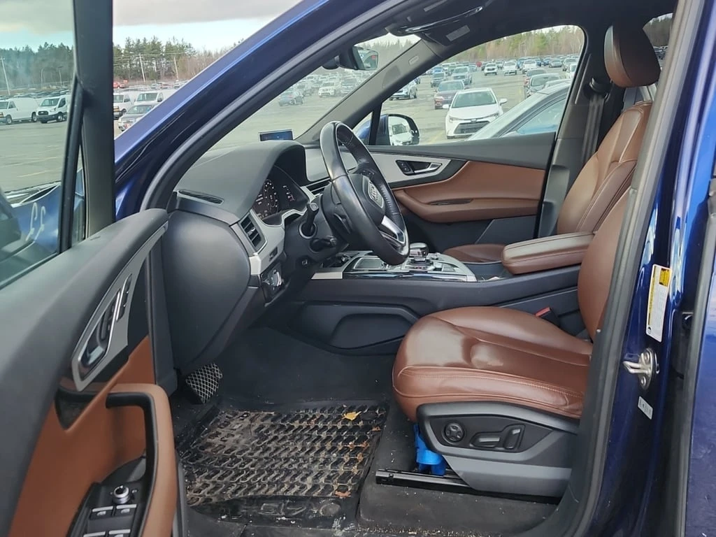 Audi Q7 * TECHNIK * CARFAX * ФИНАНСИРАНЕ - изображение 5