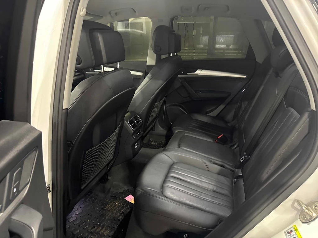 Audi Q5 * Komfort * CARFAX * БЕЗ ПЪРВОНАЧАЛНА ВНОСКА - изображение 10