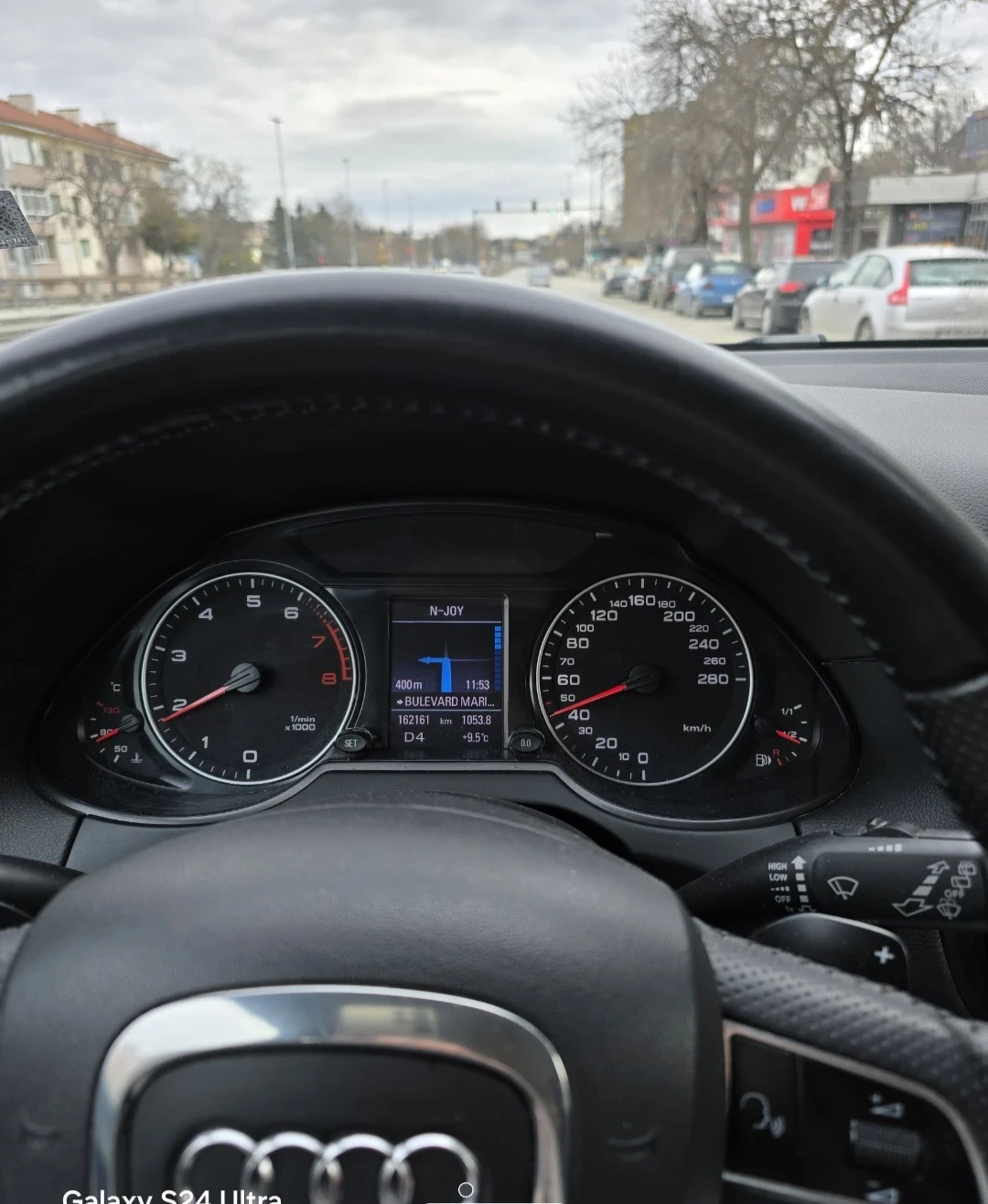 Audi Q5 2.0TFSI, снимка 3 - Автомобили и джипове - 53968954